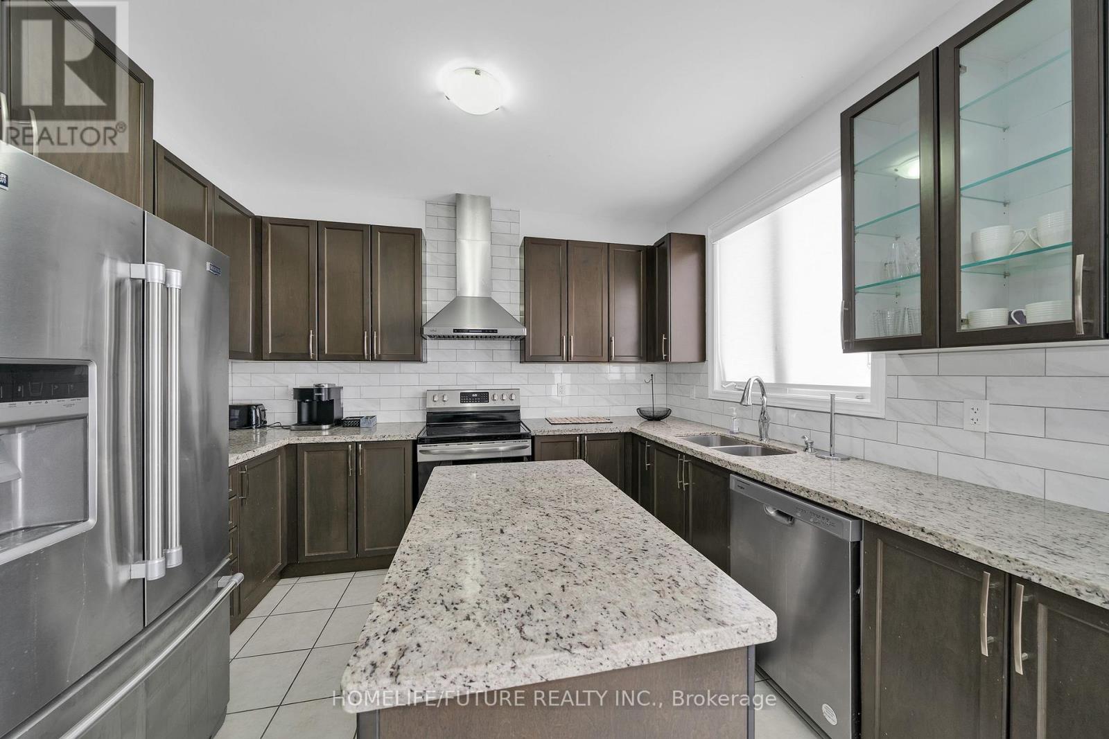 44 Gillett Drive, Ajax, Ontario  L1Z 0N7 - Photo 14 - E12923630