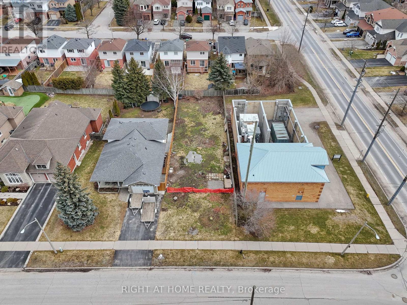 7 Bradshaw Street, Clarington, Ontario  L1C 2H4 - Photo 10 - E12923690