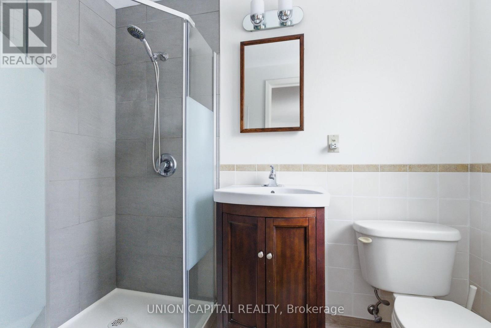 60 Groomsport Crescent, Toronto, Ontario  M1T 2K9 - Photo 13 - E12923836