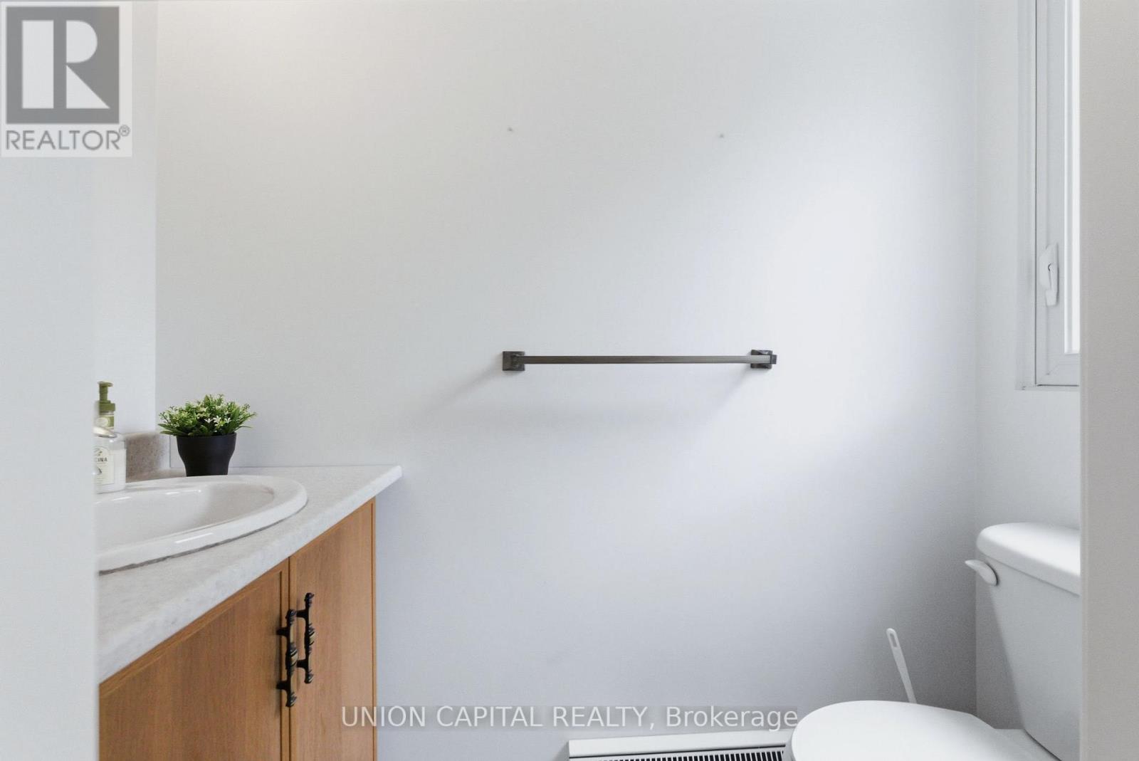 60 Groomsport Crescent, Toronto, Ontario  M1T 2K9 - Photo 21 - E12923836