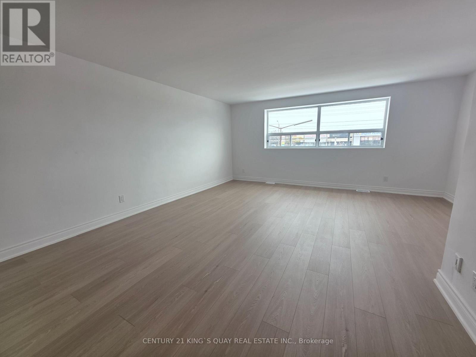 1346 Kennedy Road, Toronto, Ontario  M1P 2L7 - Photo 8 - E12923842