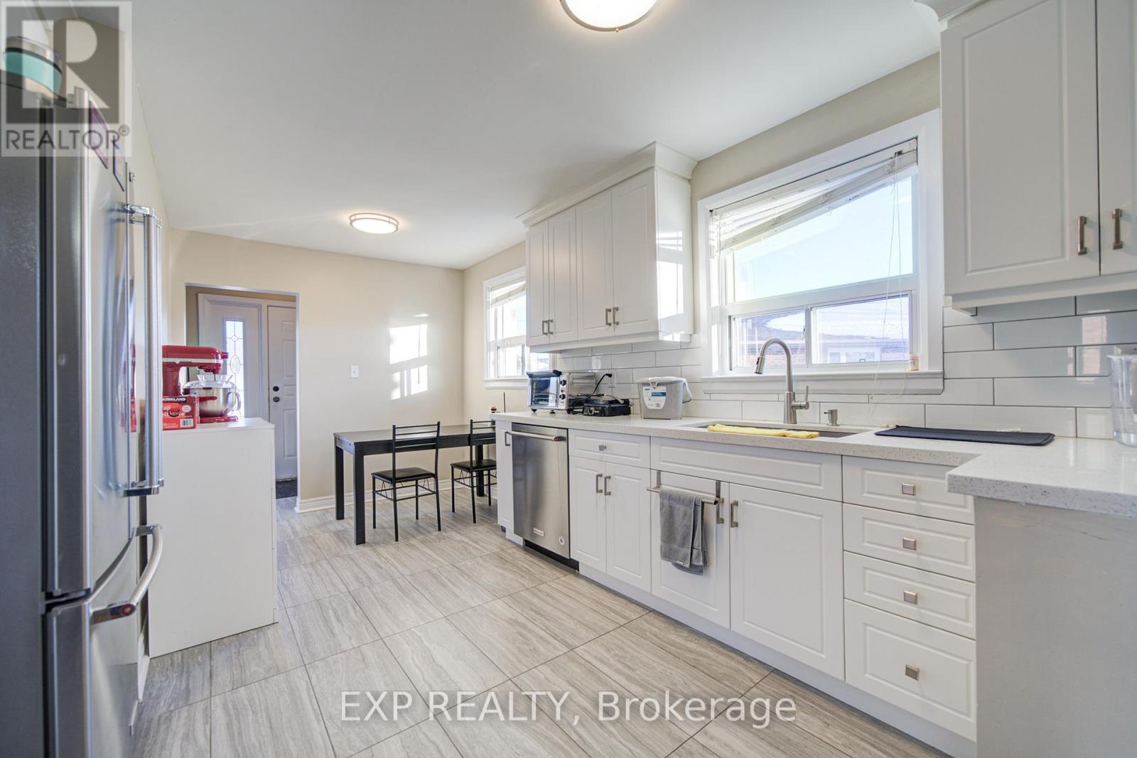 10 Pastrano Court, Toronto (Cliffcrest), Ontario  M1M 1X1 - Photo 16 - E12923860