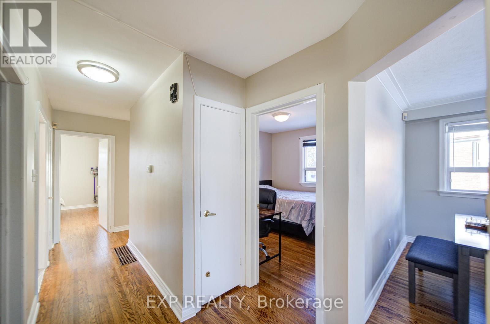 10 Pastrano Court, Toronto (Cliffcrest), Ontario  M1M 1X1 - Photo 25 - E12923860