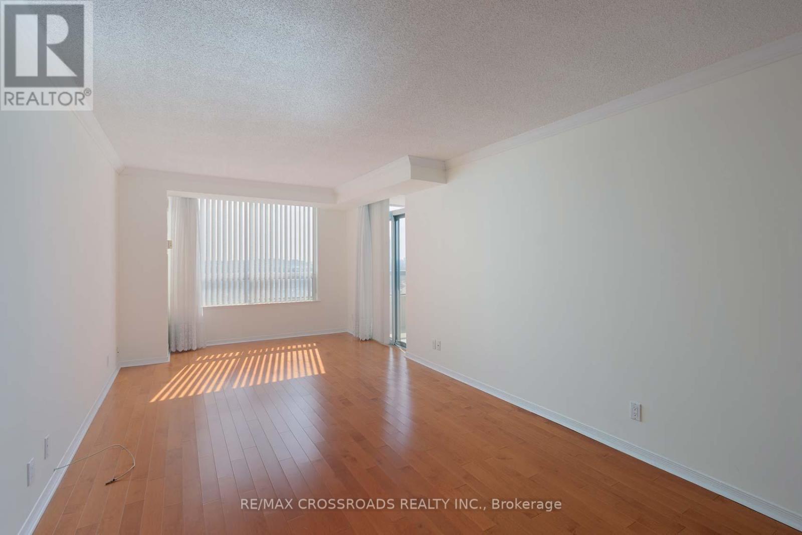 1007 - 1000 The Esplanade N, Pickering, Ontario  L1V 6V4 - Photo 12 - E12913802