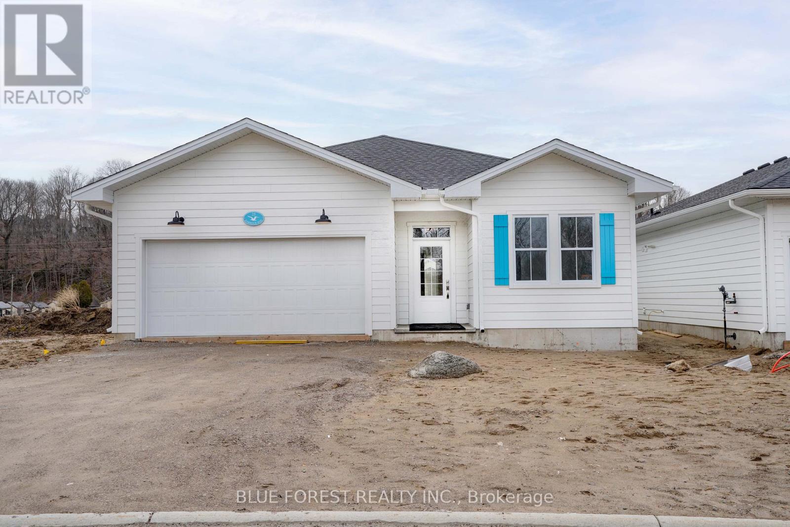 25 Harbour Way, Central Elgin, Ontario  N5L 1C5 - Photo 2 - X12677456