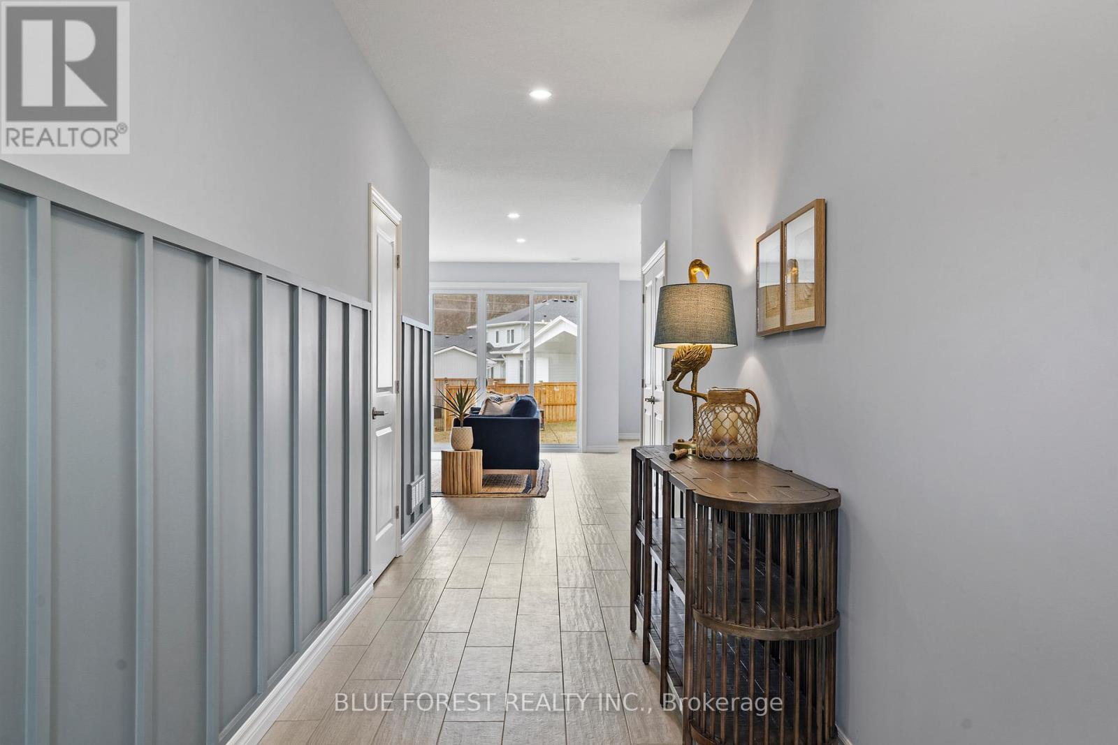 25 Harbour Way, Central Elgin, Ontario  N5L 1C5 - Photo 4 - X12677456