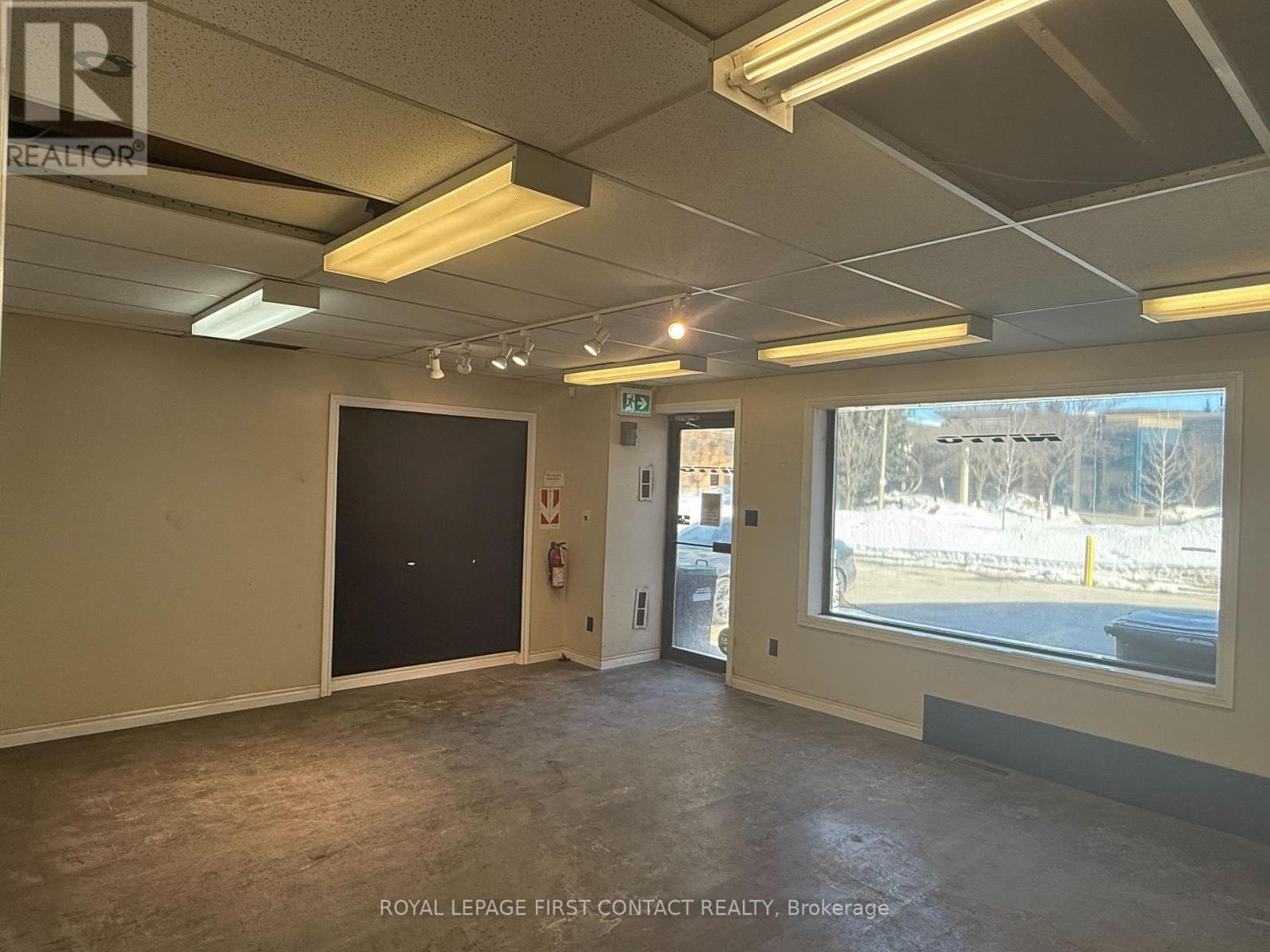 3-4 - 36 Ellen Street, Barrie, Ontario  L4M 3A3 - Photo 22 - S12828088