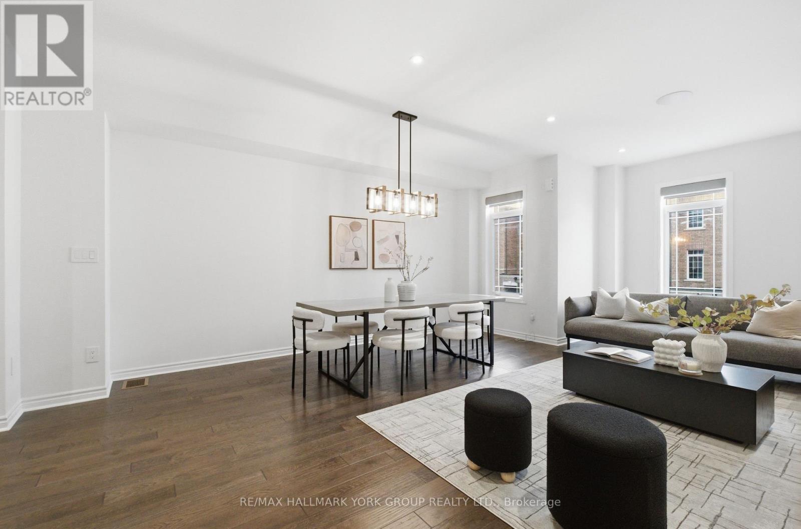 104 Gordon Circle, Newmarket, Ontario  L3Y 0C9 - Photo 18 - N12923564