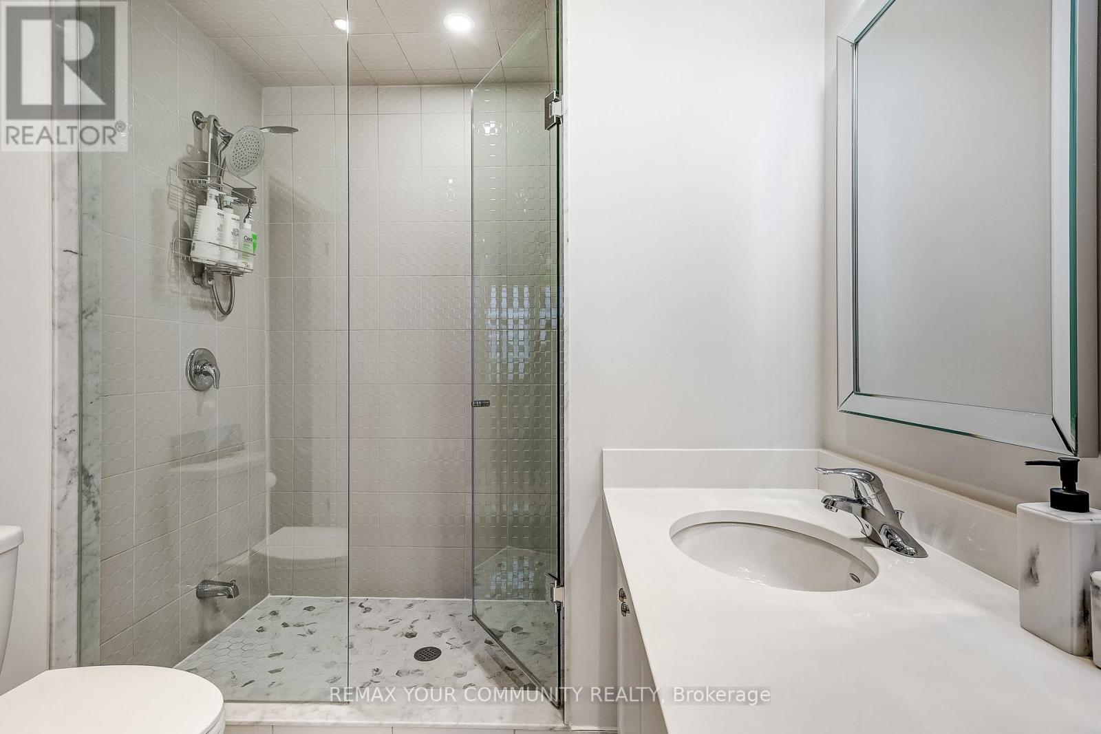 22 Lowther Avenue, Richmond Hill, Ontario  L4E 2Z7 - Photo 30 - N12923570