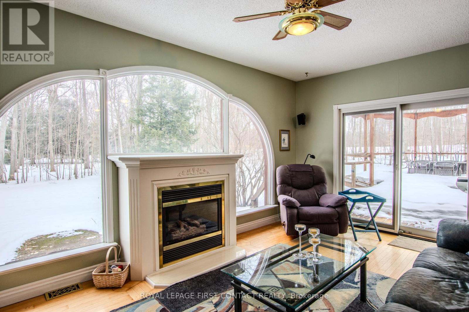 607 Big Bay Point Road, Innisfil, Ontario  L9S 2N4 - Photo 10 - N12923636