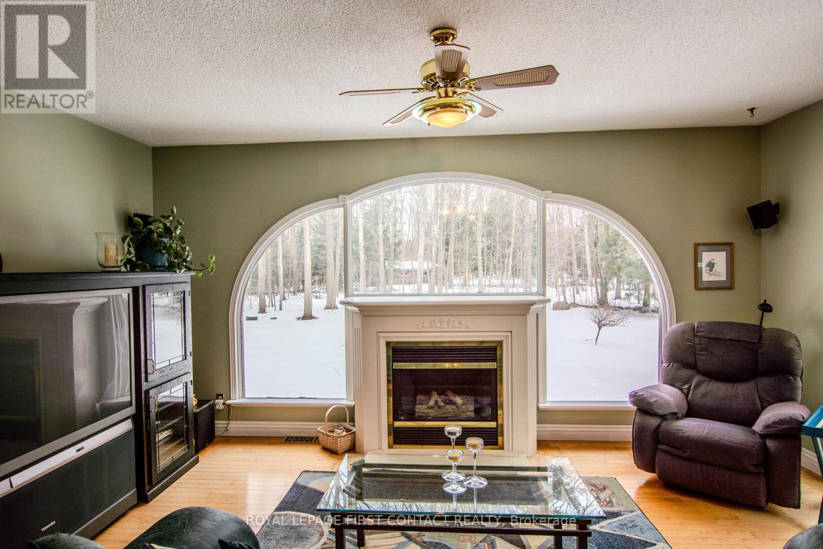 607 Big Bay Point Road, Innisfil, Ontario  L9S 2N4 - Photo 12 - N12923636