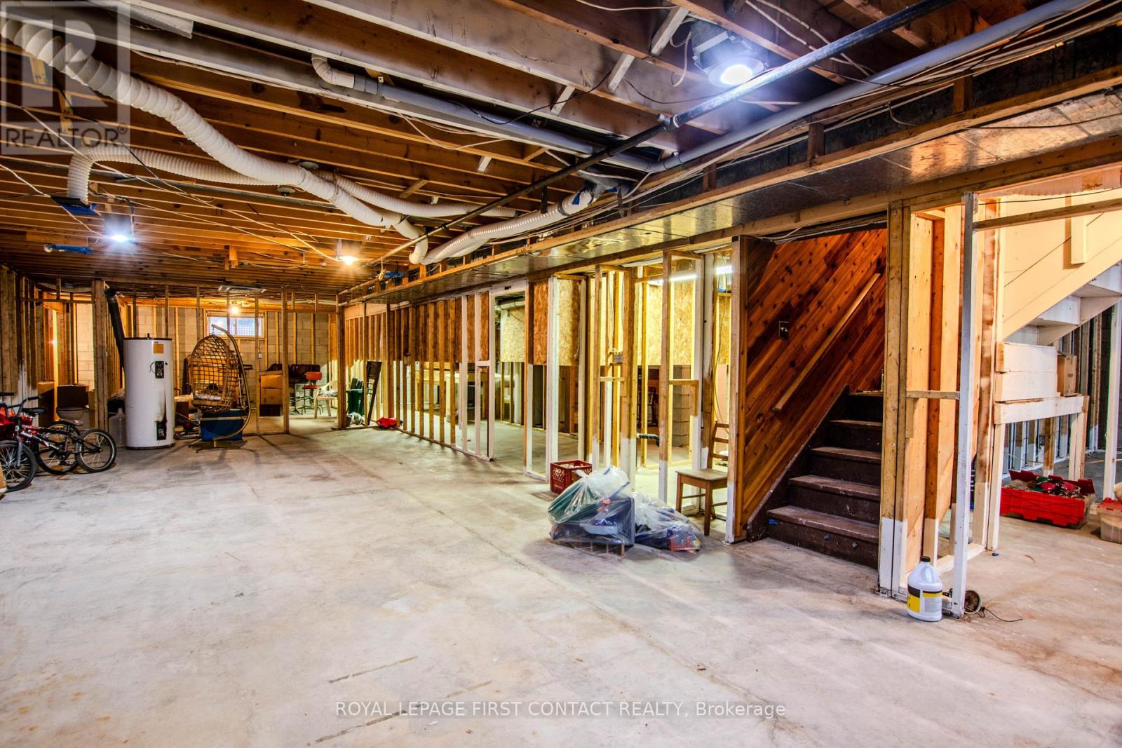 607 Big Bay Point Road, Innisfil, Ontario  L9S 2N4 - Photo 33 - N12923636