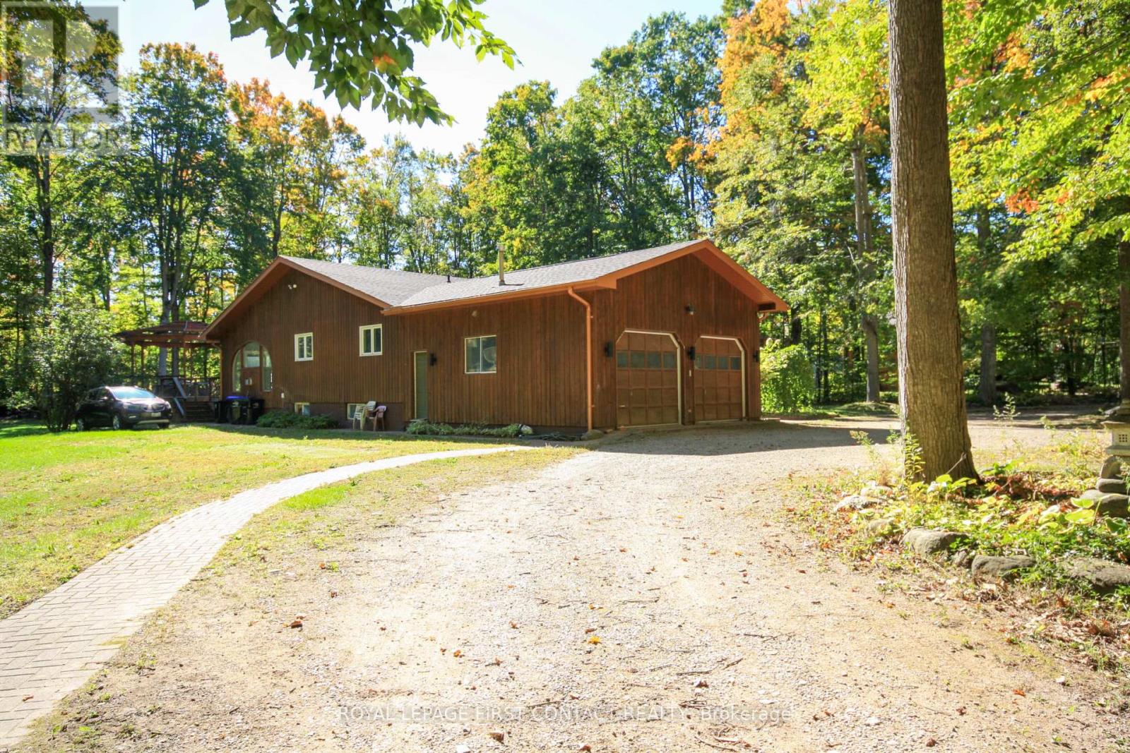 607 Big Bay Point Road, Innisfil, Ontario  L9S 2N4 - Photo 4 - N12923636