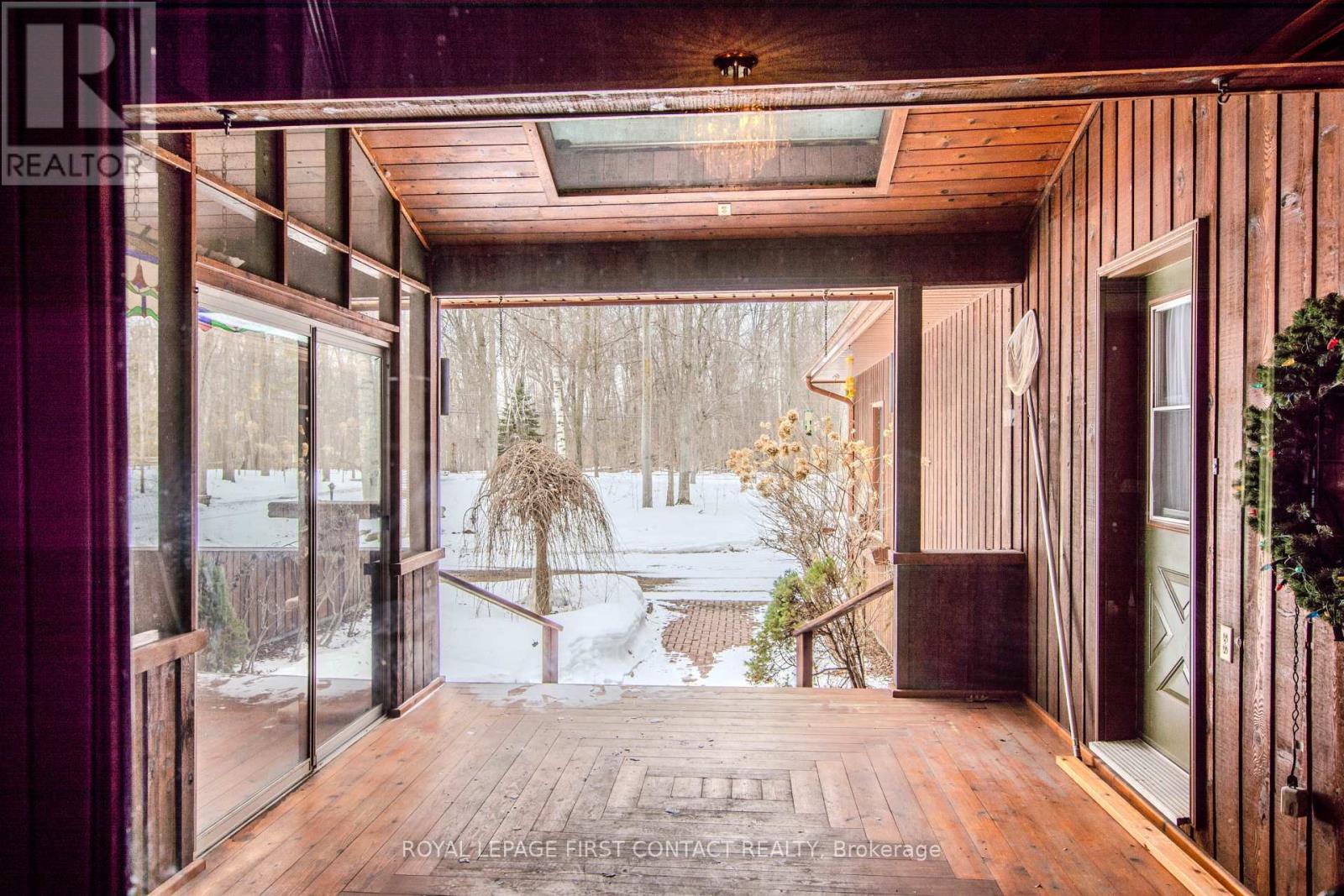 607 Big Bay Point Road, Innisfil, Ontario  L9S 2N4 - Photo 8 - N12923636