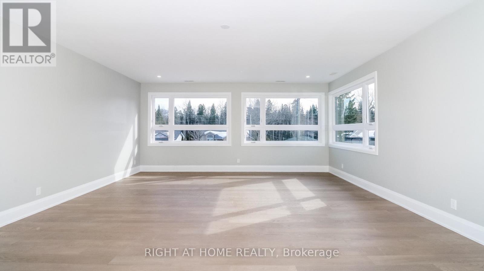 1012 Ferrier Avenue, Innisfil (Lefroy), Ontario  L0L 1C0 - Photo 22 - N12923644