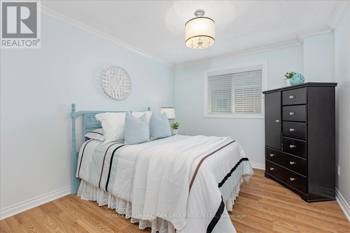 263 Mcclellan Way, Aurora, Ontario  L4G 6N9 - Photo 29 - N12923658