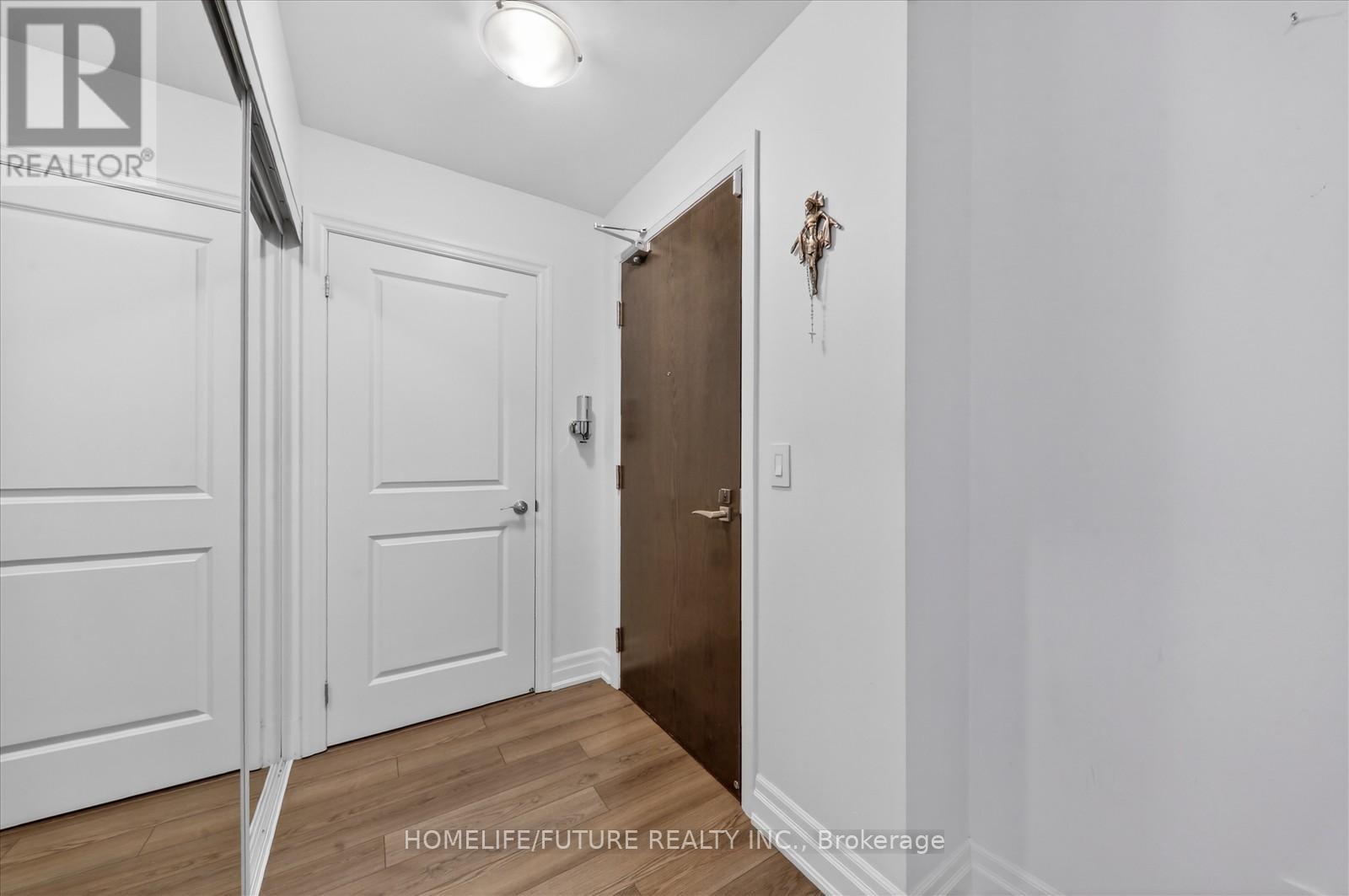 1505 - 2900 Highway 7, Vaughan, Ontario  L4K 0G3 - Photo 15 - N12923668