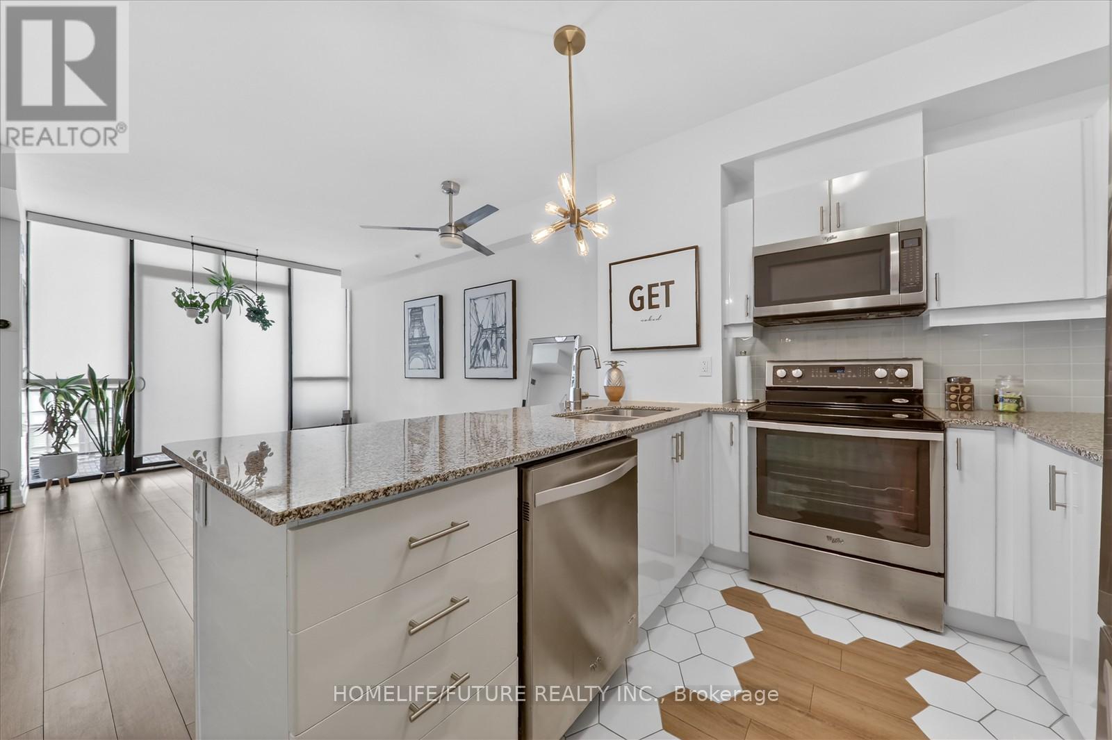 1505 - 2900 Highway 7, Vaughan, Ontario  L4K 0G3 - Photo 18 - N12923668