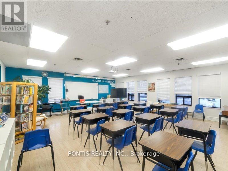 7 Bradwick Drive, Vaughan, Ontario  L4K 2T4 - Photo 14 - N12923714