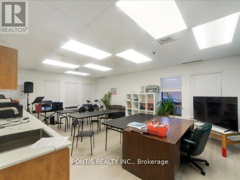 7 Bradwick Drive, Vaughan, Ontario  L4K 2T4 - Photo 19 - N12923714