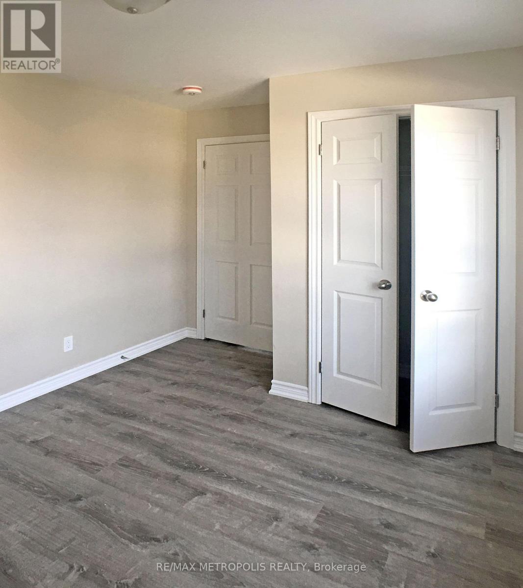 Coach - 381 Country Glen Road, Markham (Cornell), Ontario  L6B 0H8 - Photo 20 - N12923764