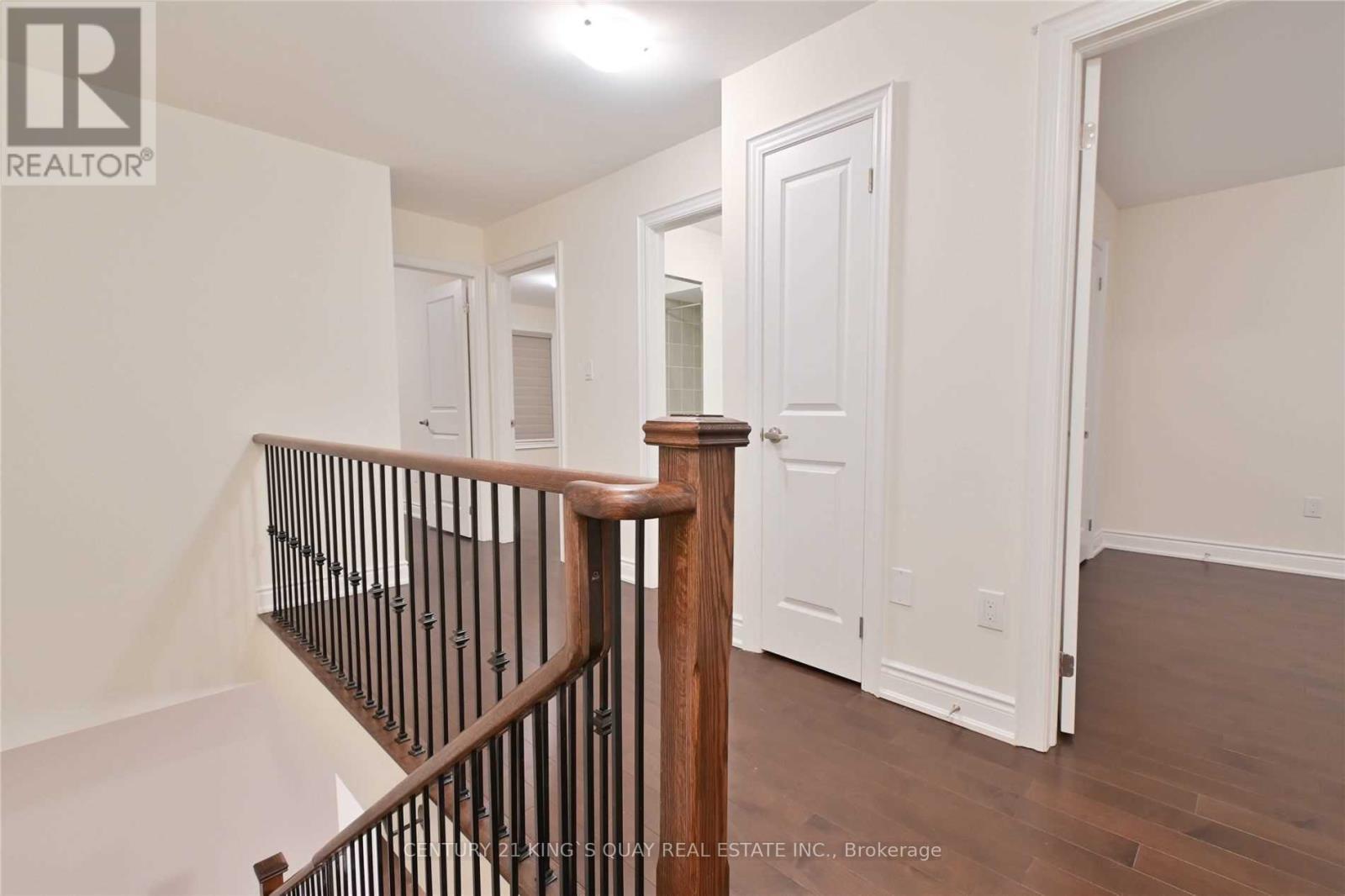 334 Laplante Street, Newmarket (Summerhill Estates), Ontario  L4G 6J6 - Photo 12 - N12923856