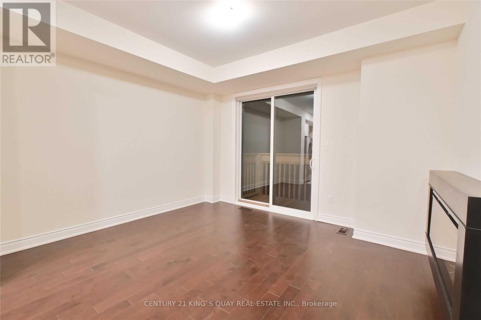 334 Laplante Street, Newmarket (Summerhill Estates), Ontario  L4G 6J6 - Photo 15 - N12923856