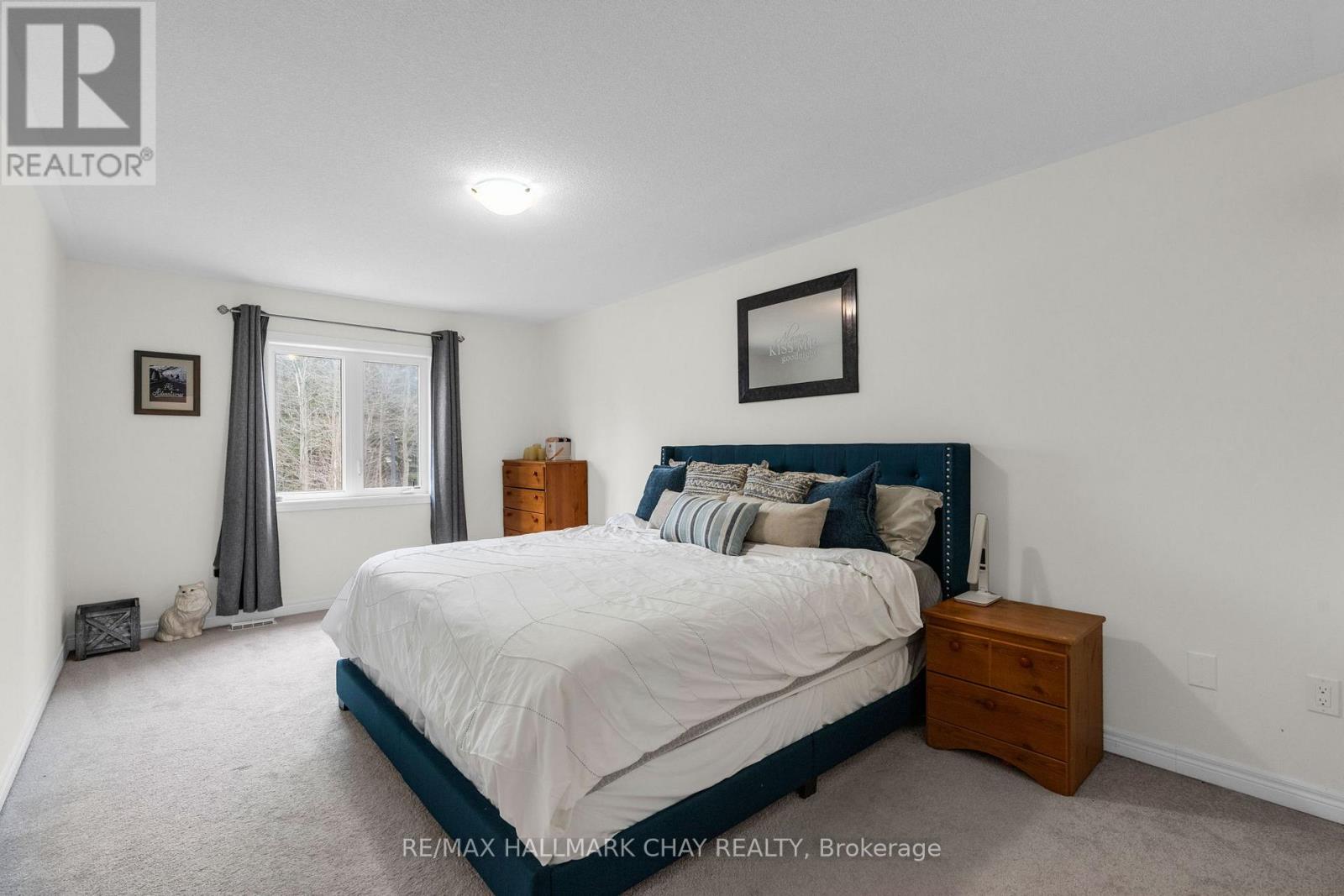 81 Greenwood Drive, Essa (Angus), Ontario  L3W 0N5 - Photo 21 - N12923868