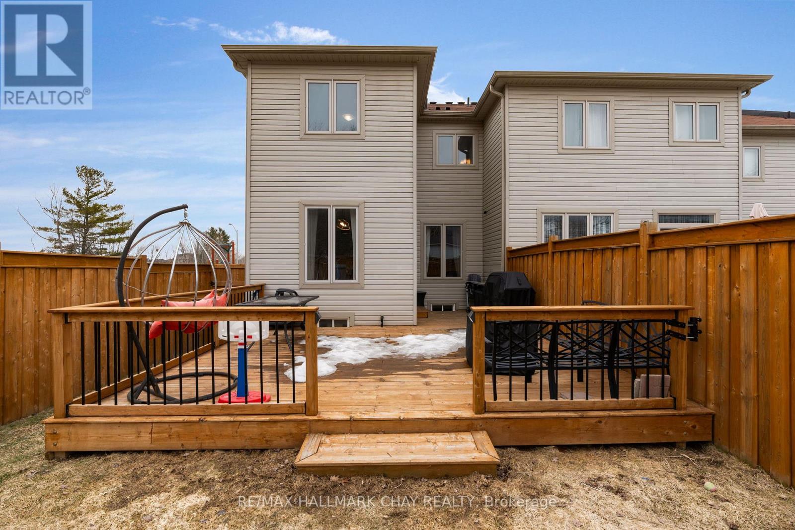 81 Greenwood Drive, Essa (Angus), Ontario  L3W 0N5 - Photo 37 - N12923868