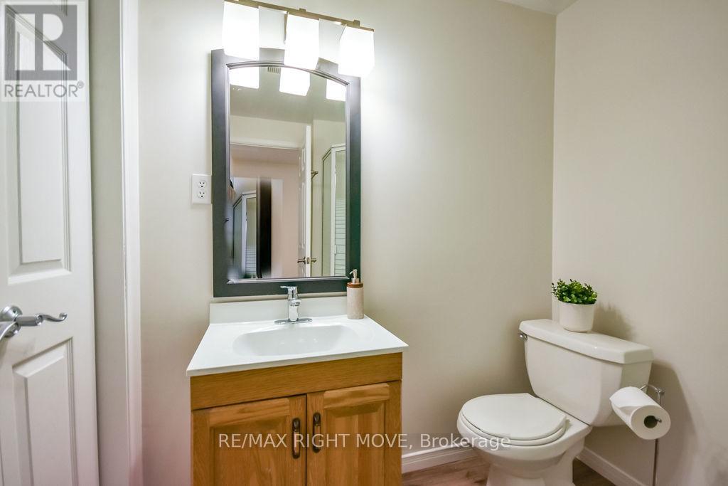 45 Dallas Street, Orillia, Ontario  L3V 7T8 - Photo 14 - S12923734