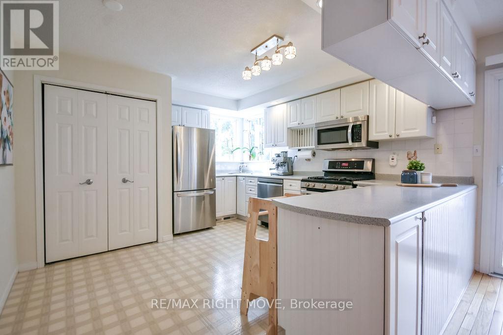 45 Dallas Street, Orillia, Ontario  L3V 7T8 - Photo 26 - S12923734