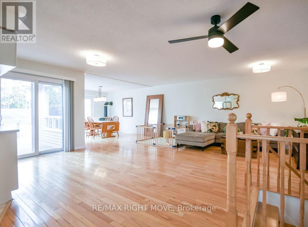 45 Dallas Street, Orillia, Ontario  L3V 7T8 - Photo 39 - S12923734