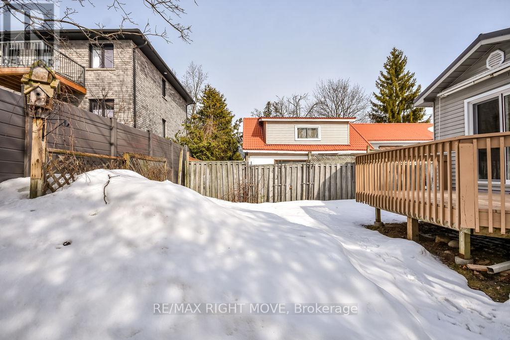 45 Dallas Street, Orillia, Ontario  L3V 7T8 - Photo 46 - S12923734