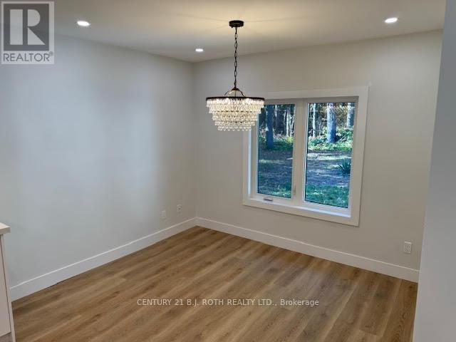 86 Doran Road, Springwater (Midhurst), Ontario  L0L 1X0 - Photo 6 - S12923864