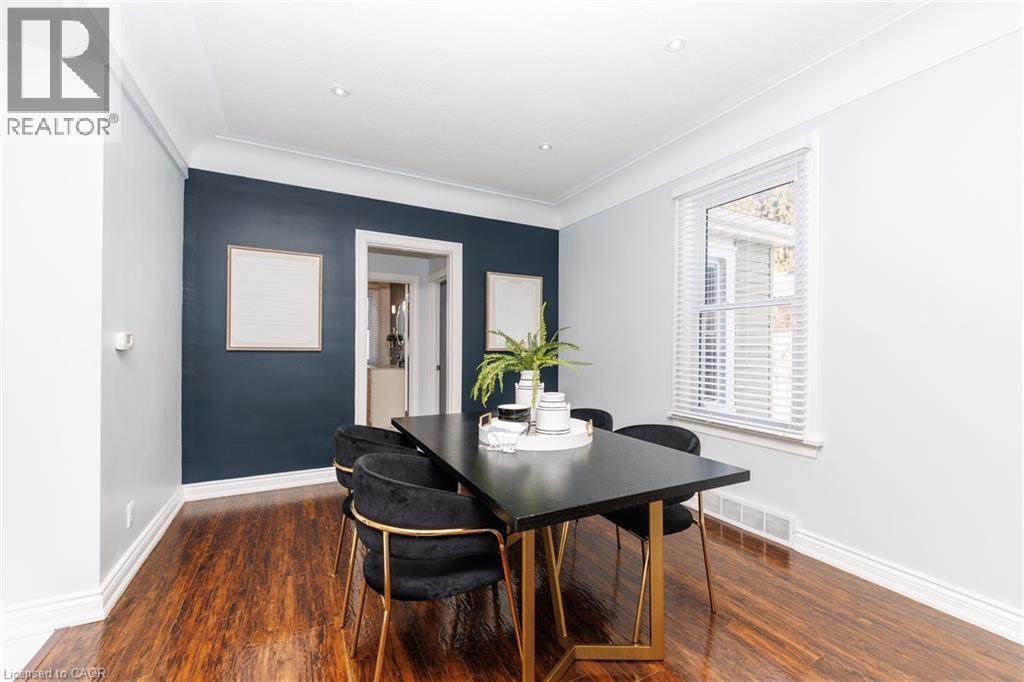 11 Fairview Road, Grimsby, Ontario  L3M 3L1 - Photo 16 - 40815329