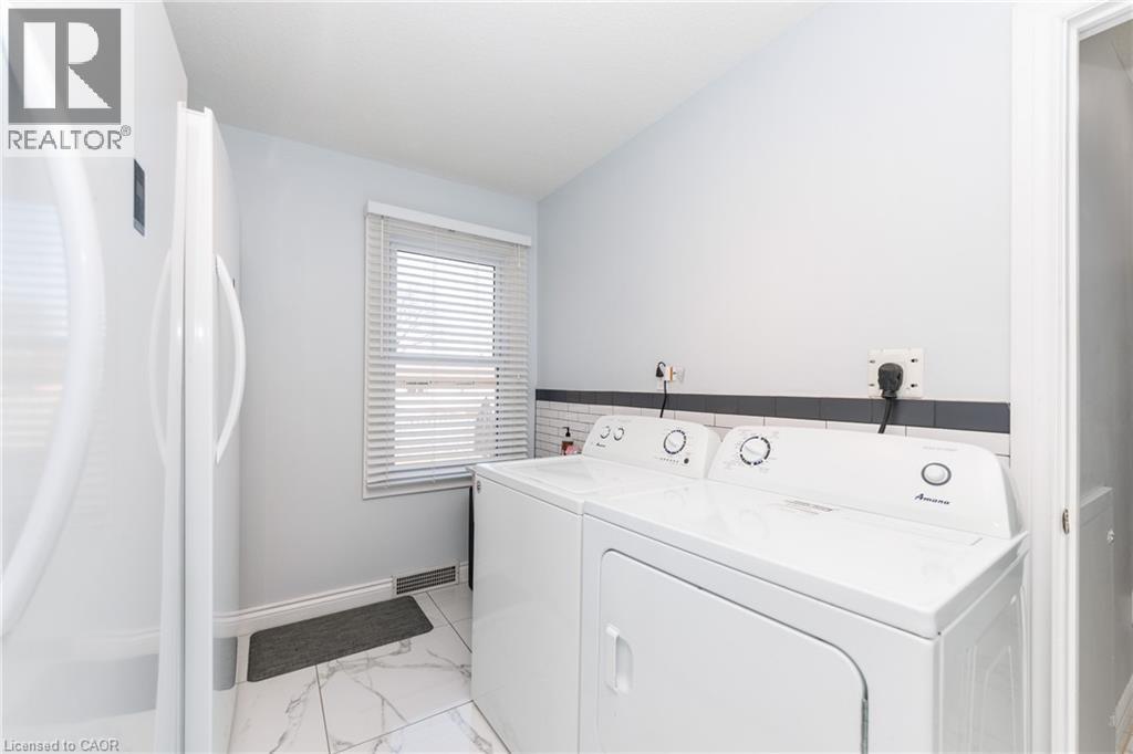 11 Fairview Road, Grimsby, Ontario  L3M 3L1 - Photo 23 - 40815329