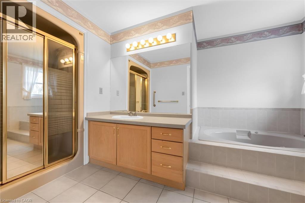 230 Meadowbrook Drive Unit# 1, Ancaster, Ontario  L9G 4V2 - Photo 23 - 40814488