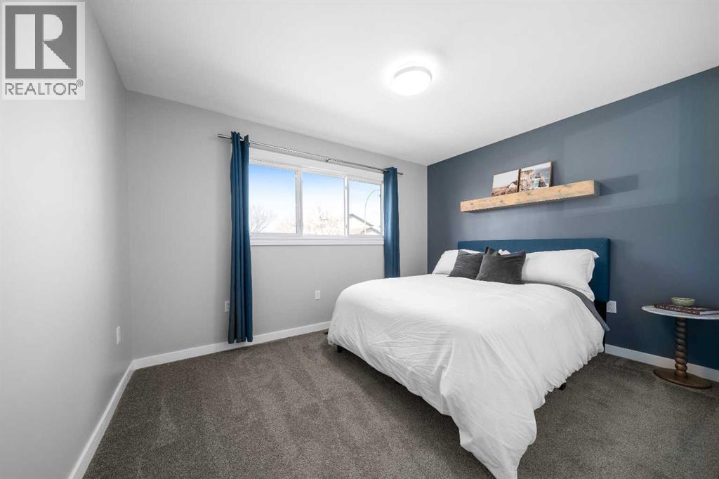 409 2 Street Se, Redcliff, Alberta  T0J 2P0 - Photo 11 - A2296138