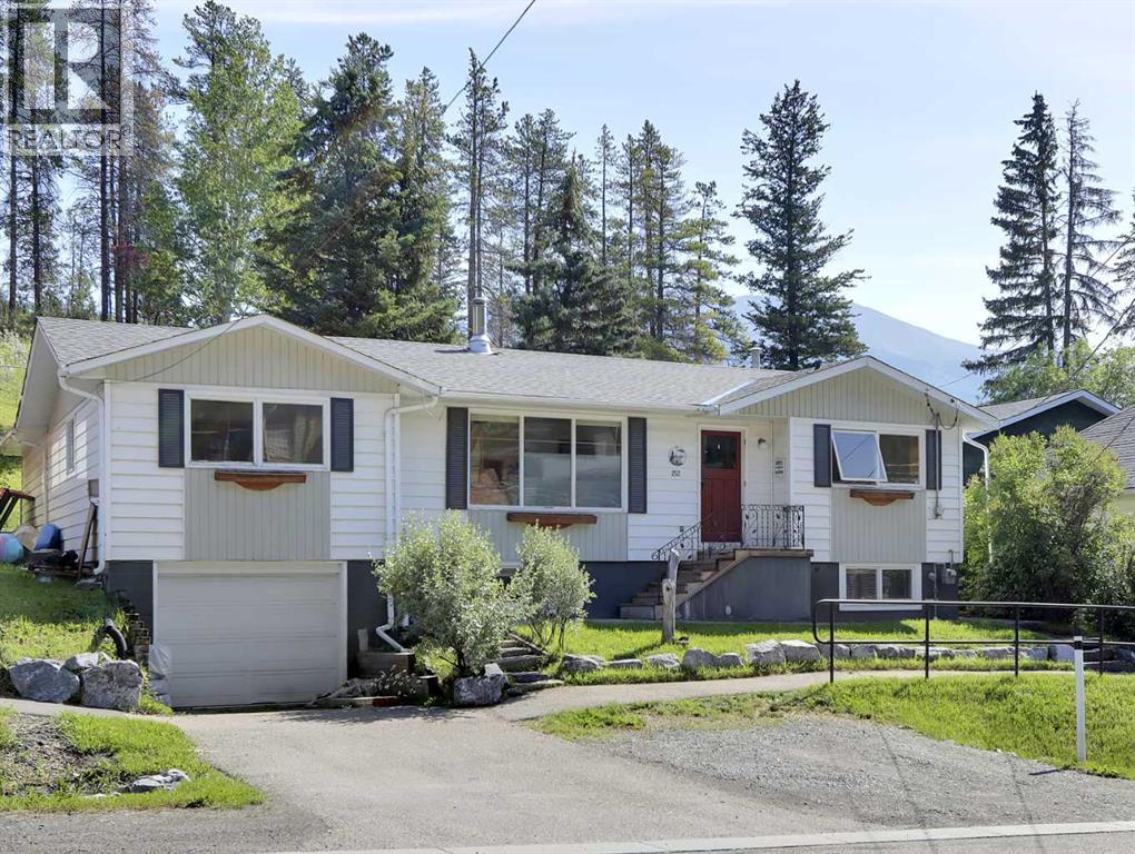 252 Three Sisters Drive, Canmore, Alberta  T1W 2M4 - Photo 8 - A2239562