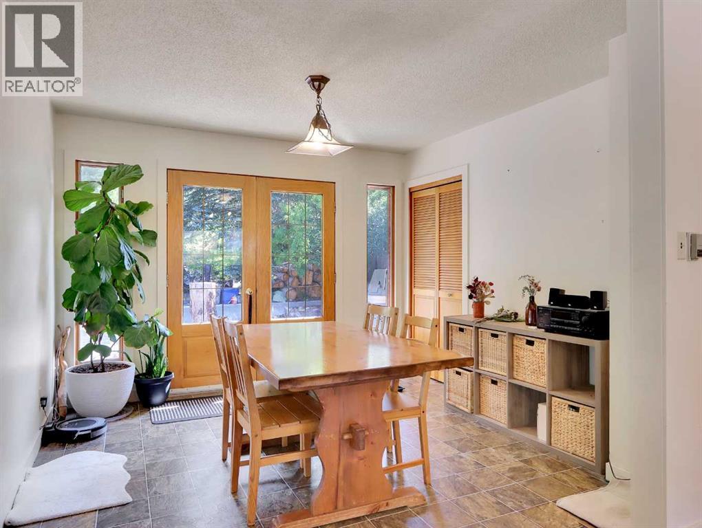 252 Three Sisters Drive, Canmore, Alberta  T1W 2M4 - Photo 6 - A2239562