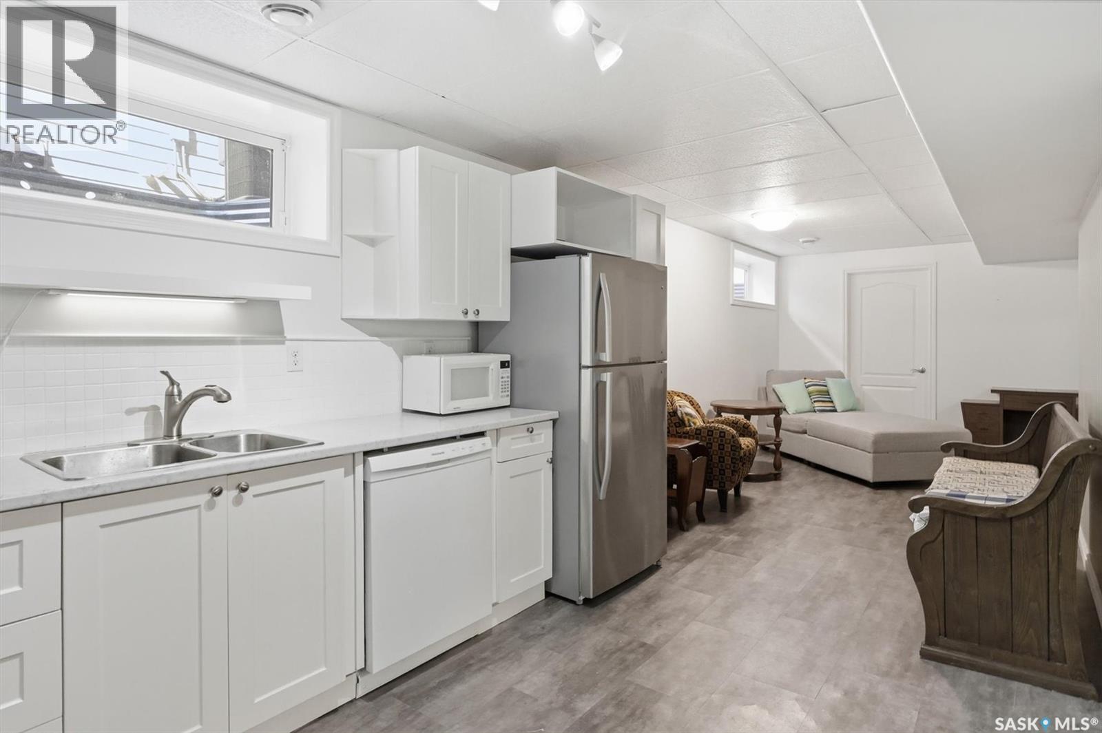 330 Lynd Lane, Saskatoon, Saskatchewan  S7T 0B1 - Photo 31 - SK031223