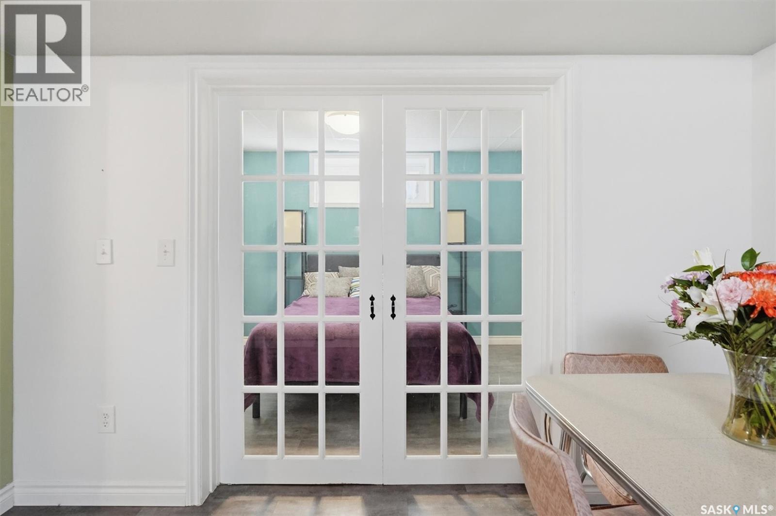 330 Lynd Lane, Saskatoon, Saskatchewan  S7T 0B1 - Photo 35 - SK031223