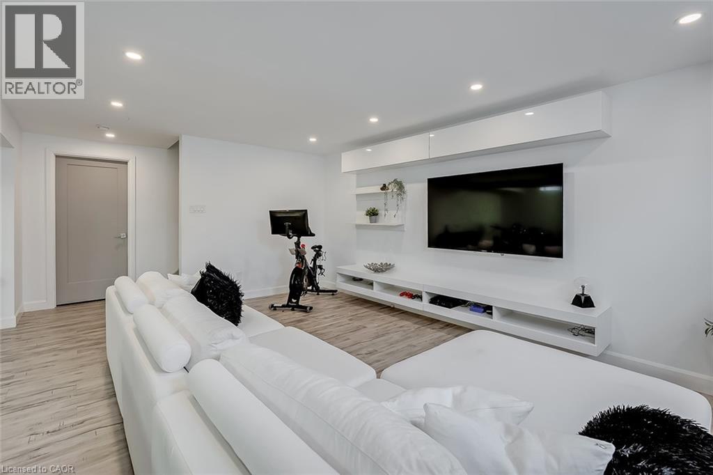 168 Echovalley Drive, Stoney Creek, Ontario  L8J 0H2 - Photo 40 - 40800274