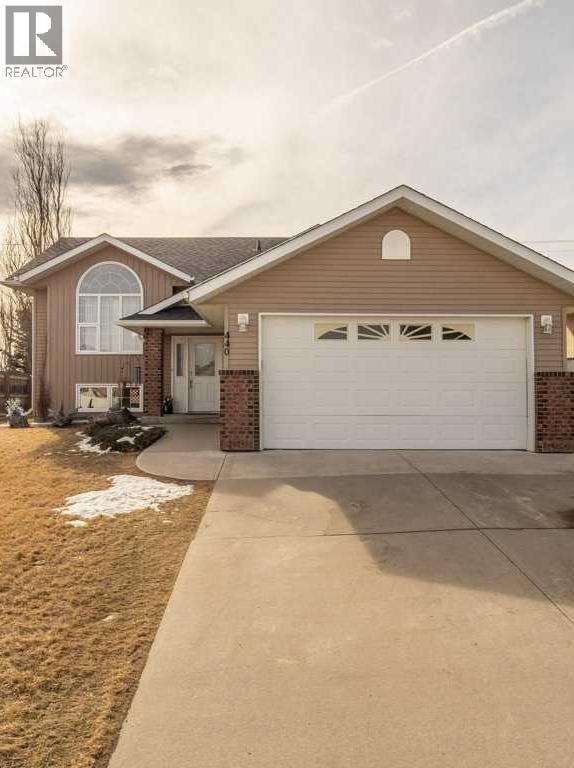 440 Pineridge Crescent, Pincher Creek, Alberta  T0K 1W0 - Photo 2 - A2291122