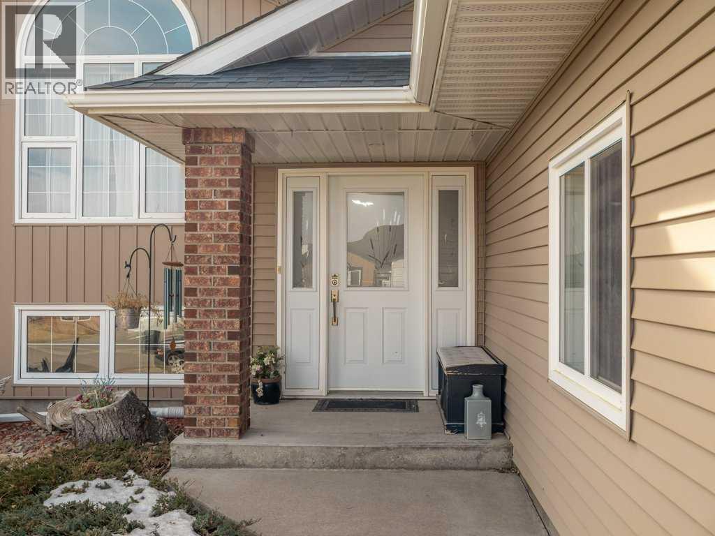 440 Pineridge Crescent, Pincher Creek, Alberta  T0K 1W0 - Photo 4 - A2291122