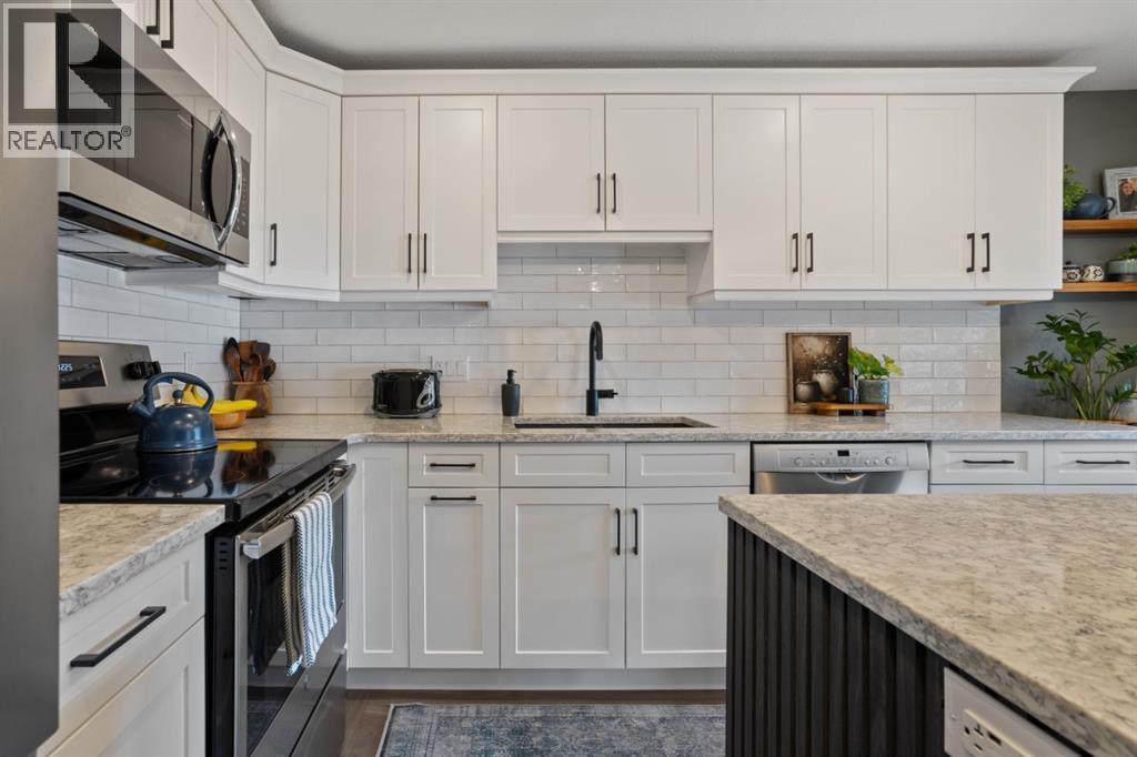 5215 35 Avenue, Camrose, Alberta  T4V 5H5 - Photo 30 - A2294769