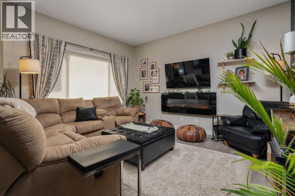 5215 35 Avenue, Camrose, Alberta  T4V 5H5 - Photo 12 - A2294769