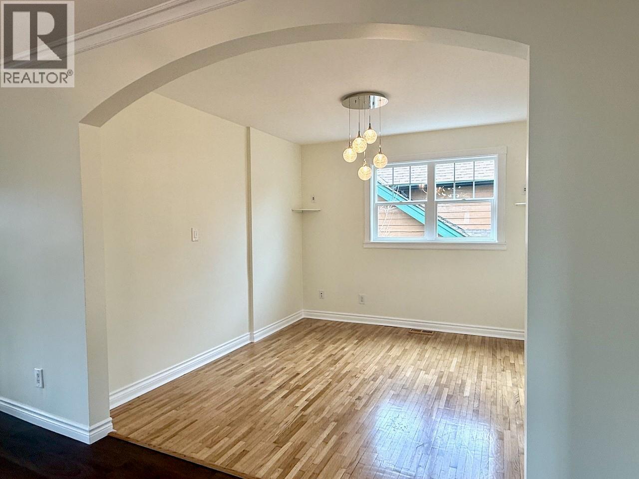 640 Roanoke Avenue, Kelowna, British Columbia  V1Y 7K8 - Photo 25 - 10379844