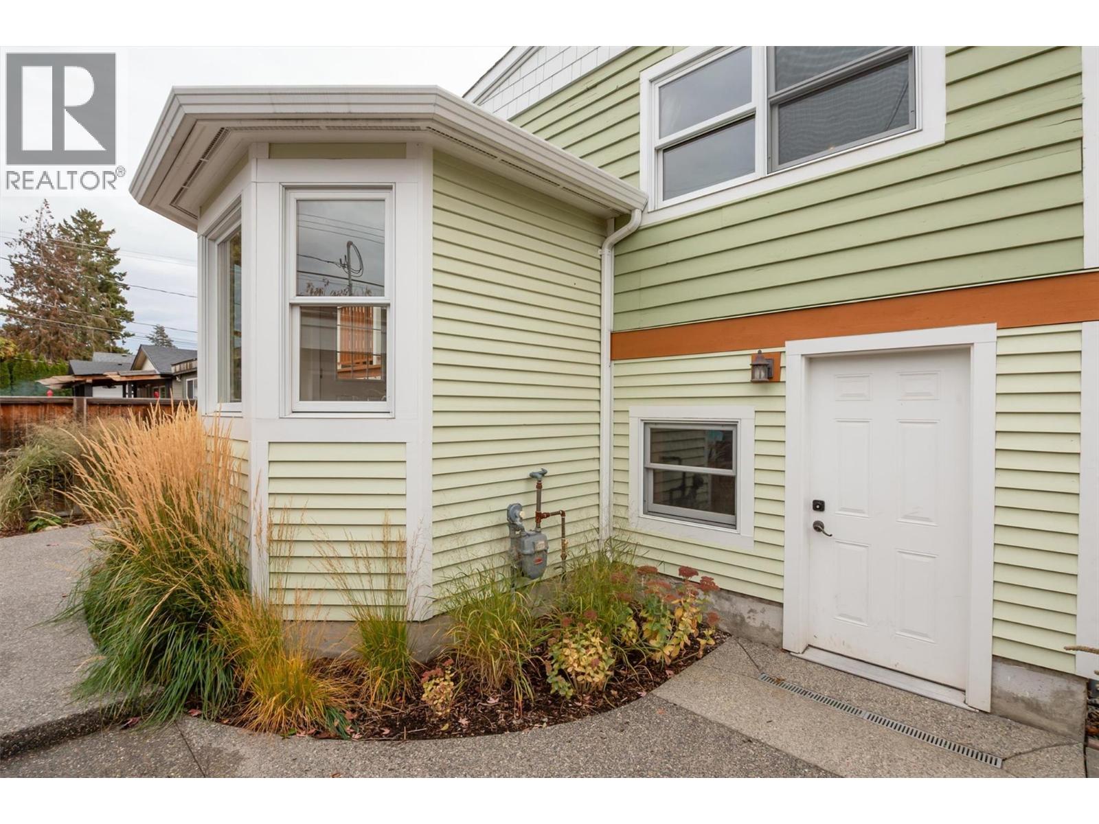 640 Roanoke Avenue, Kelowna, British Columbia  V1Y 7K8 - Photo 58 - 10379844