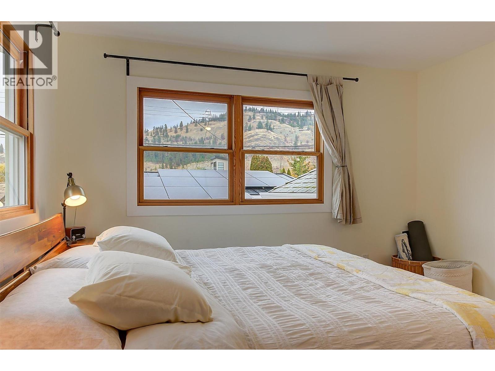 640 Roanoke Avenue, Kelowna, British Columbia  V1Y 7K8 - Photo 34 - 10379844